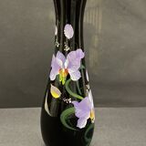 Lacquer vase decorated with orchids