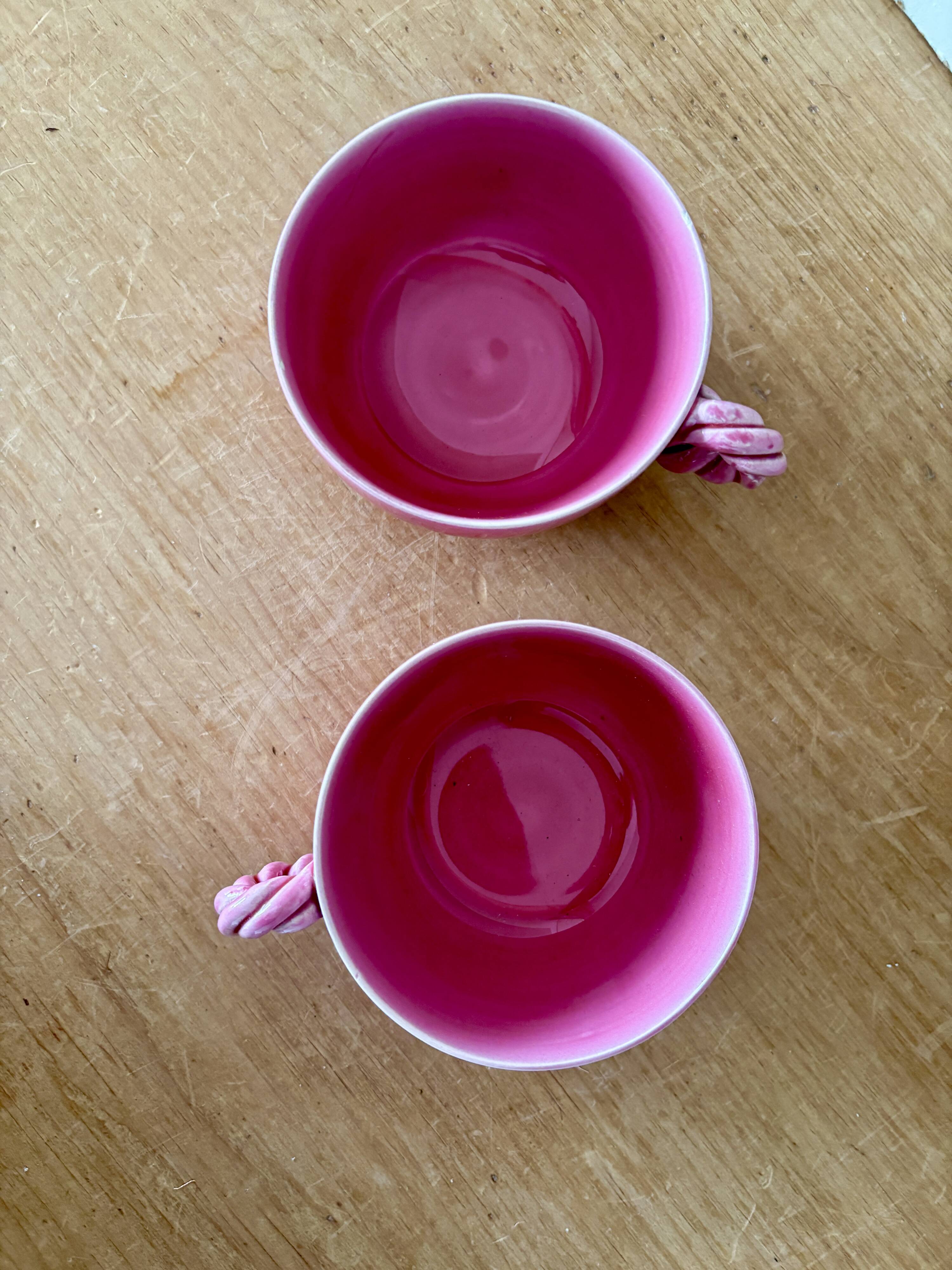 Set of 2 antique pink ceramic mugs