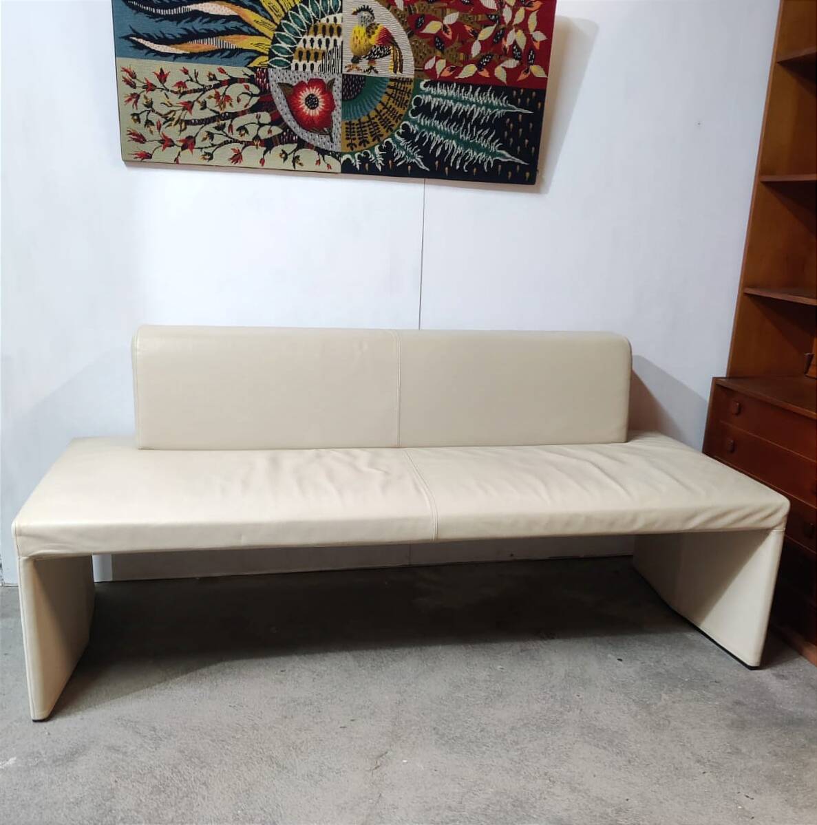Walter Knoll leather bench seat