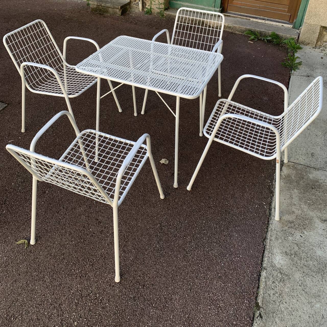 Ensemble vintage modèle RIO de la marque italienne EMU