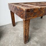 Table basse savoyarde art populaire