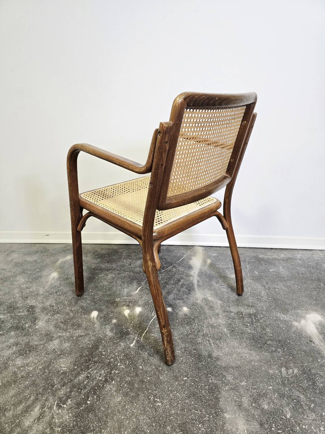 Fauteuil en bois cintré des années 60
