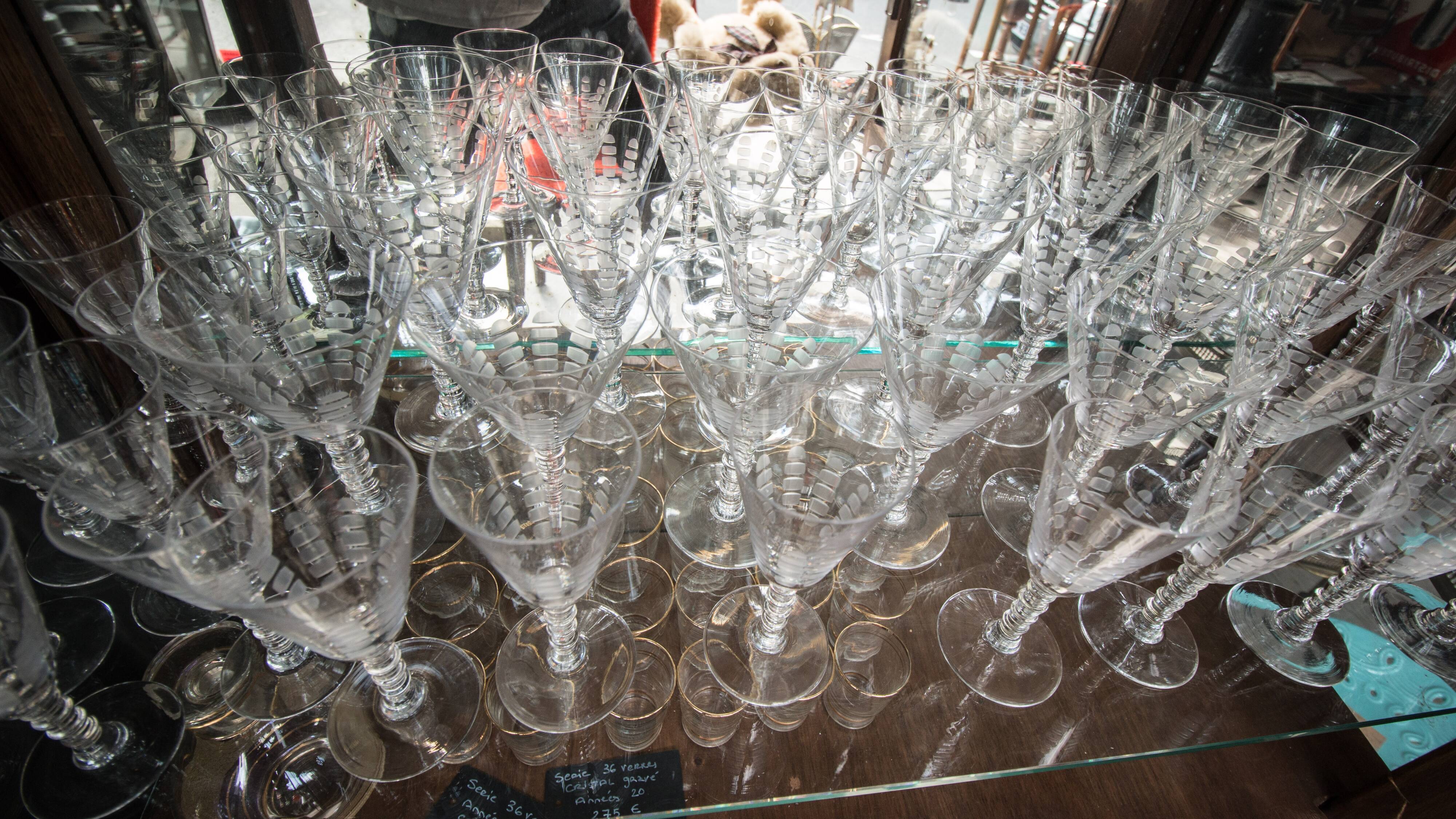 Art deco palm glass