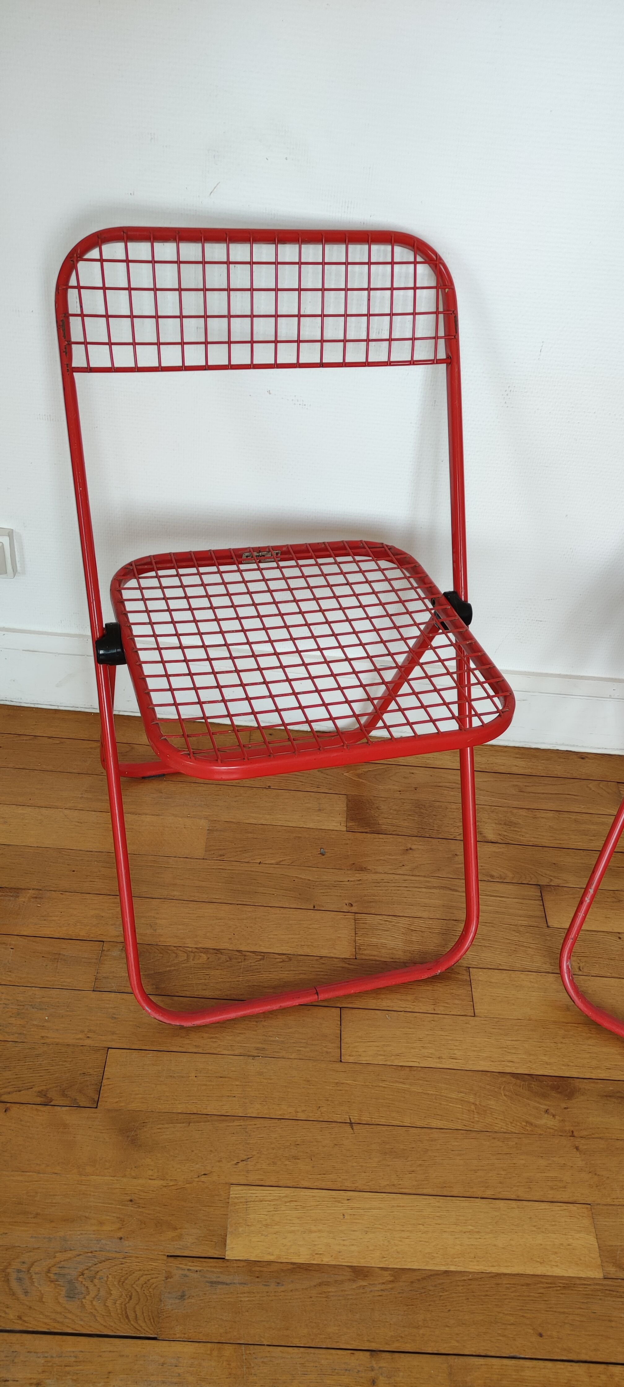 Pair of folding chairs Talin metal red