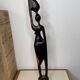 Statuette femme portant une jarre en bois 47cm