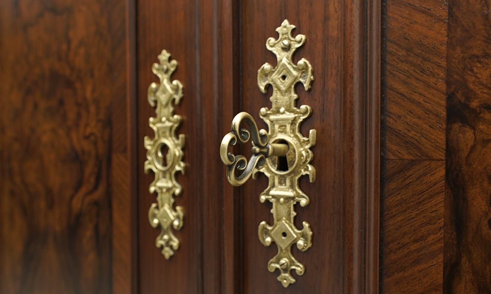 Old chest of drawers/lingerie. After professional renovation.