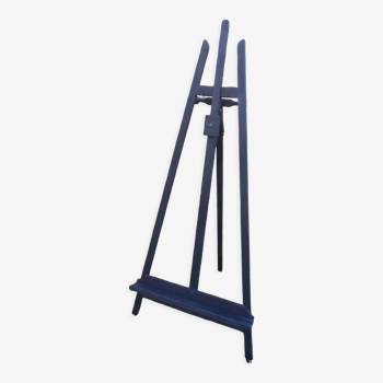 Wooden painter's easel