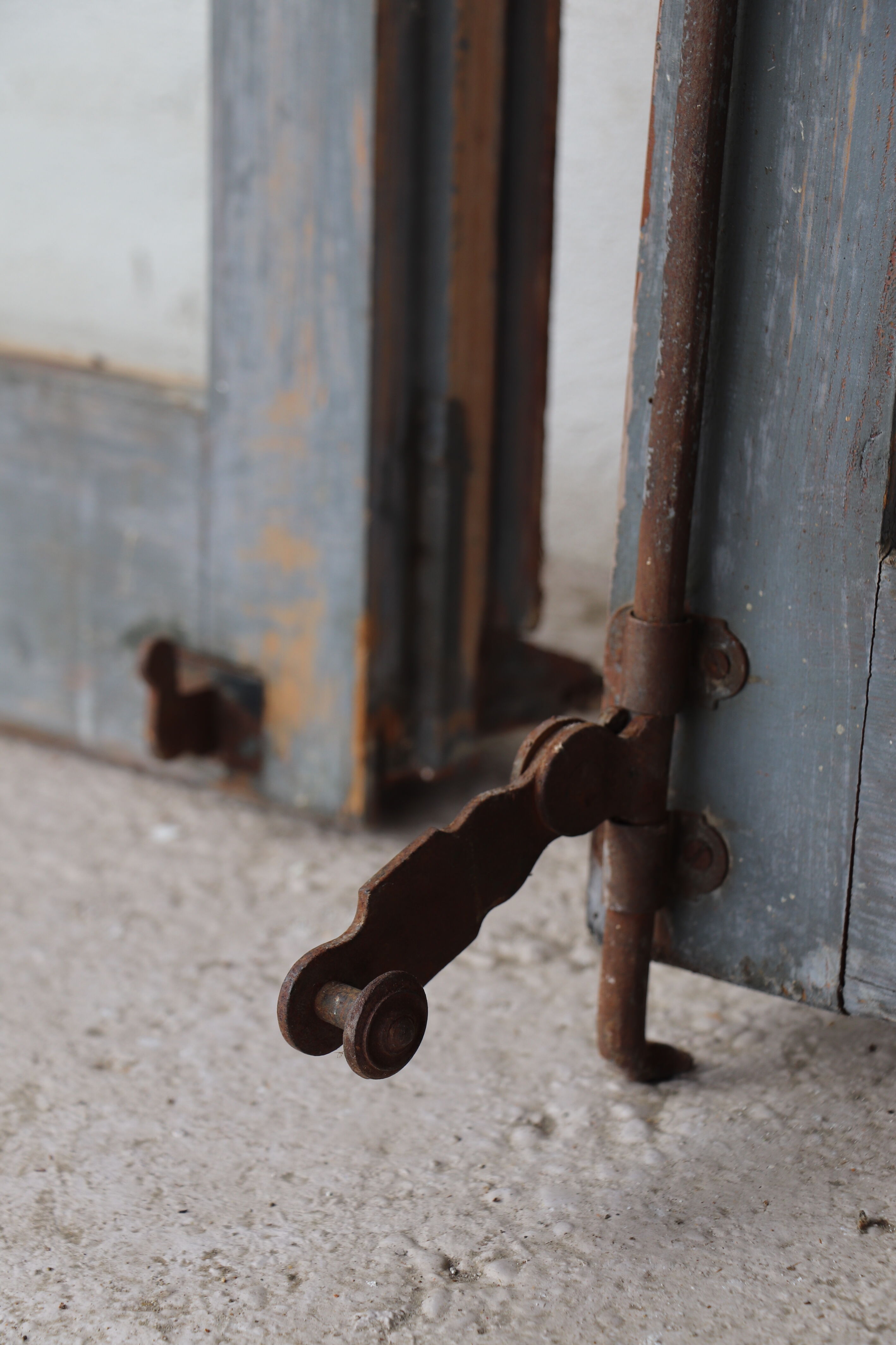 Pair of windows with Menorca shutters