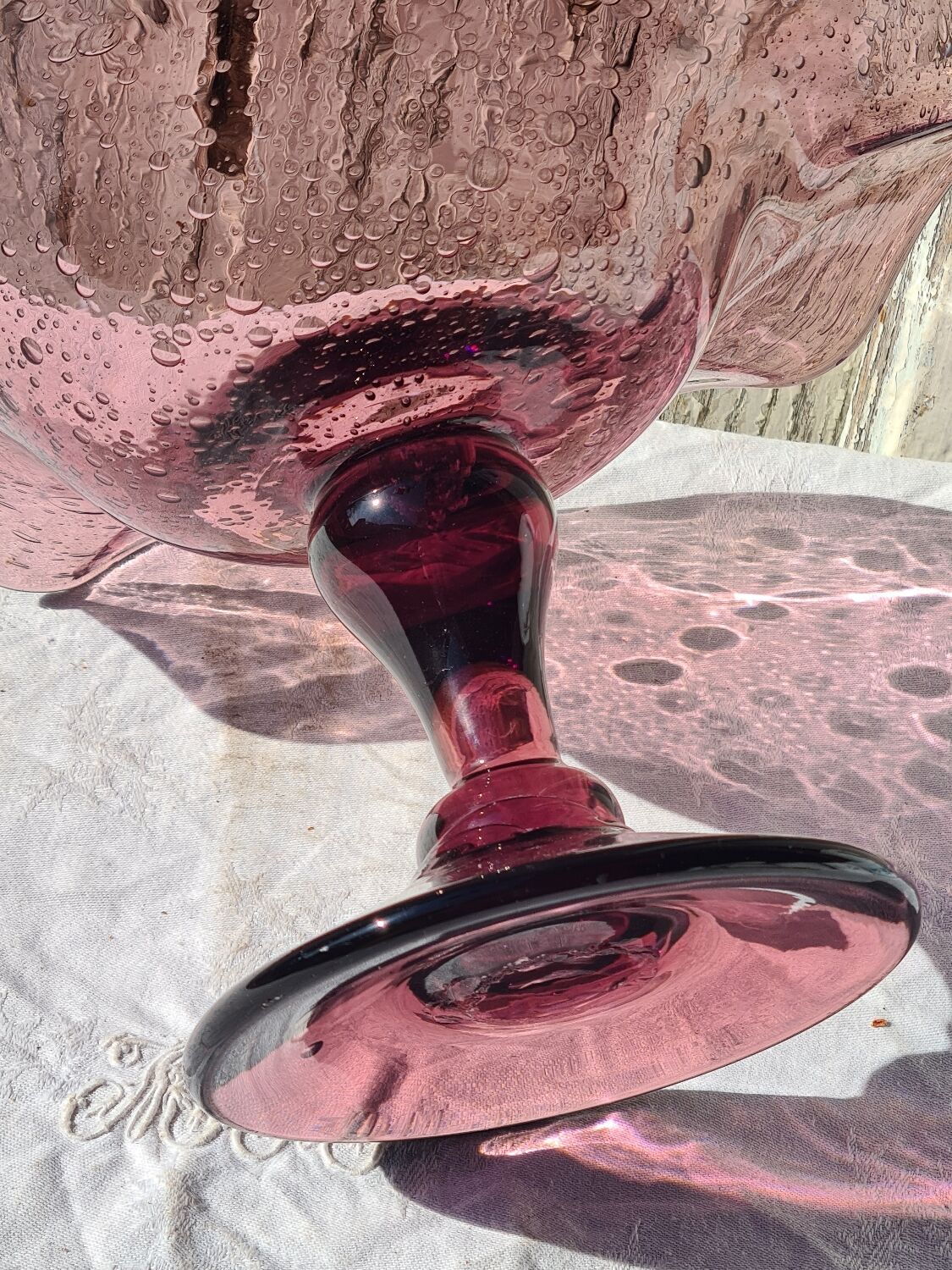 Fruit cup, amethyst bubbled glass compotier