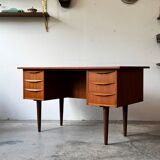 Freestanding teak desk, Denmark 60s/70s, vntg, mid-c modern