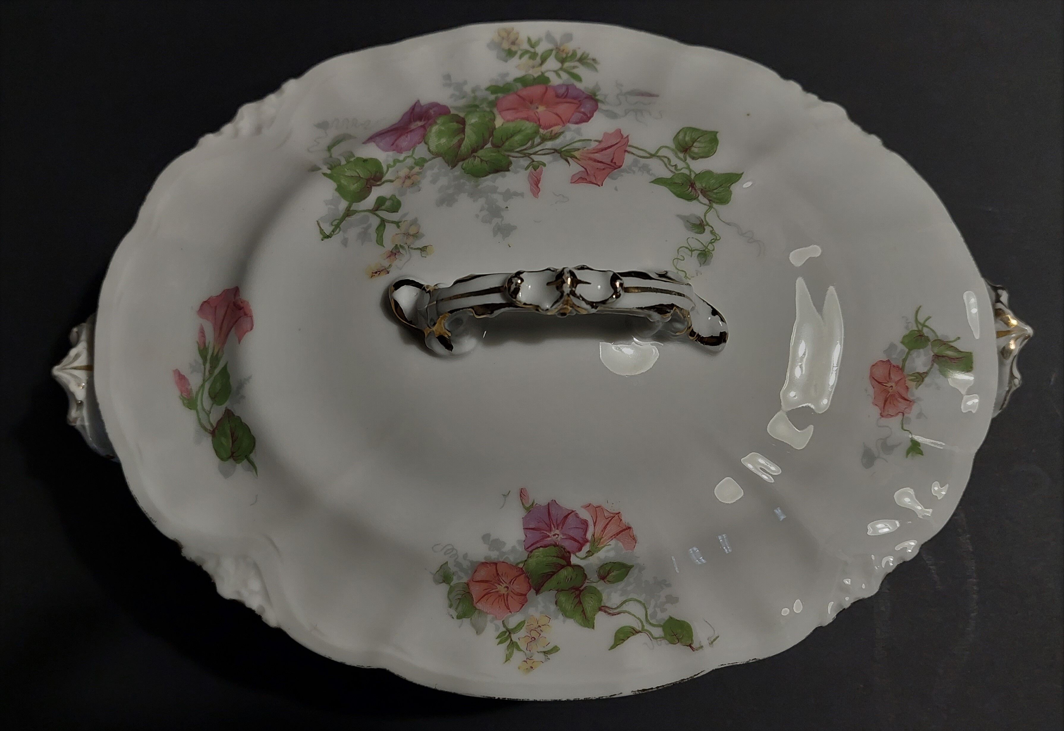Vegetable soup tureen porcelain Limoges early twentieth century