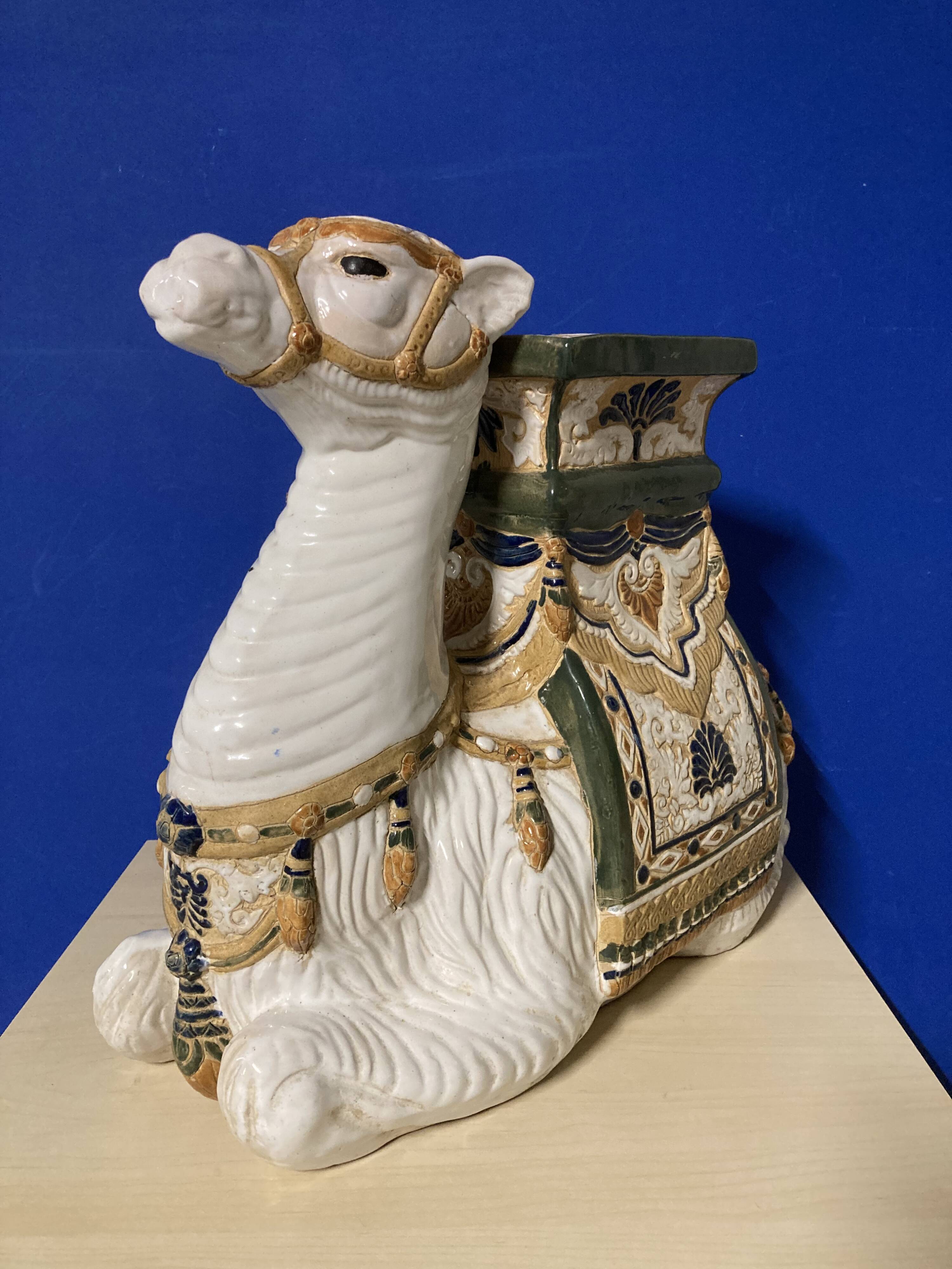 Ceramic dromedary