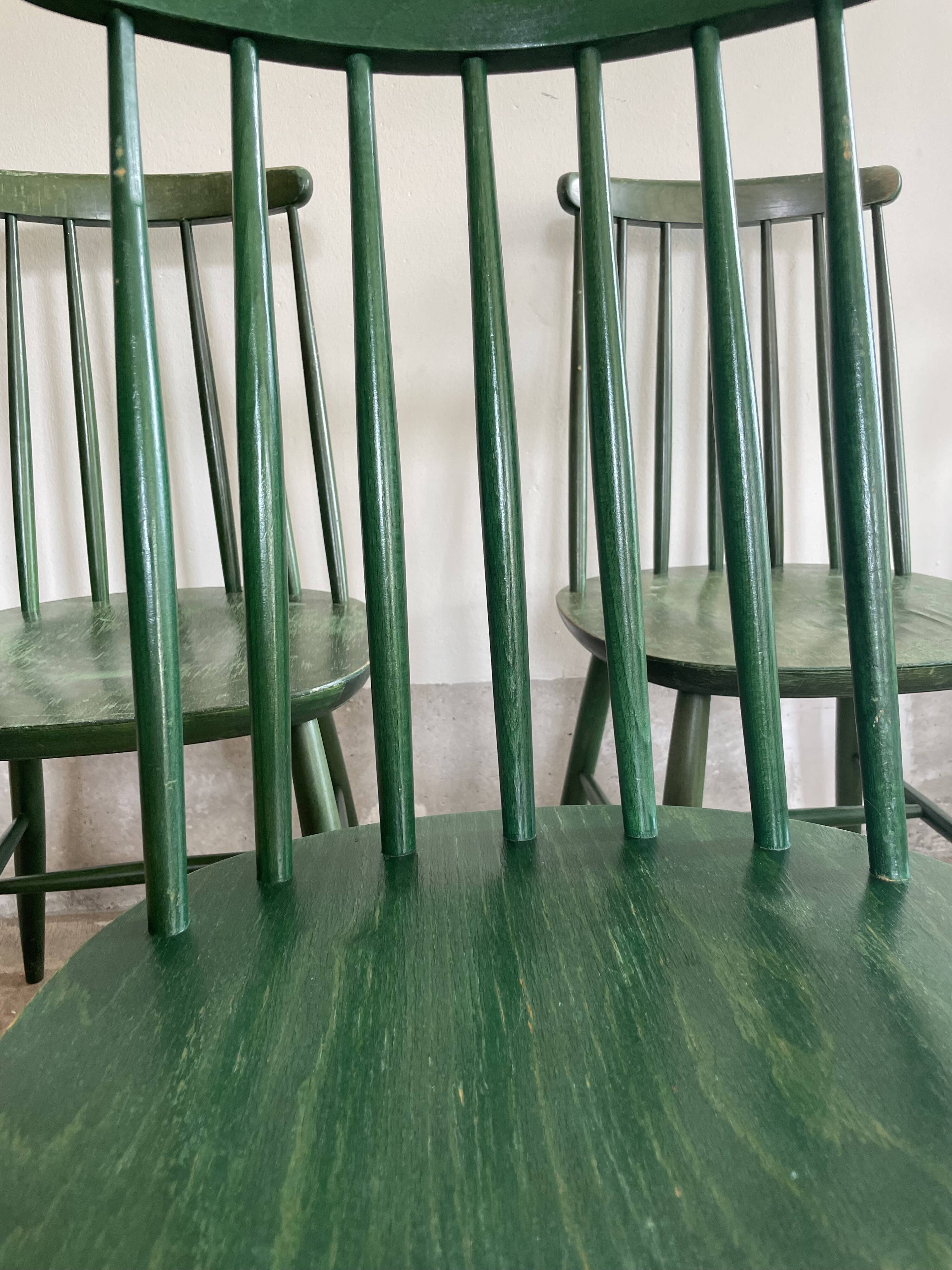 Cinq chaises Fanett vertes par Ilmari Tapiovaara pour Edsby-ken