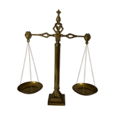 Balance à plateaux en cuivre et laiton