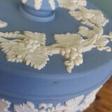Wedgwood jasperware sweet box