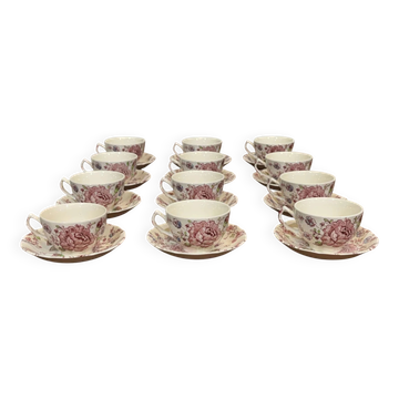 Coffee and tea service for 12 people in English porcelain by Johnson Bros.