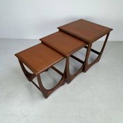 Ensemble de tables d'appoint G-Plan vintage.