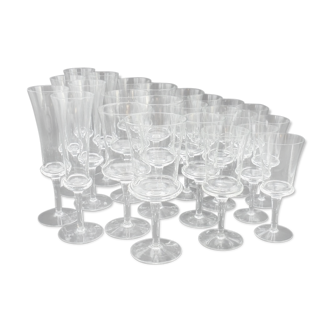 Set of 24 stemmed glasses