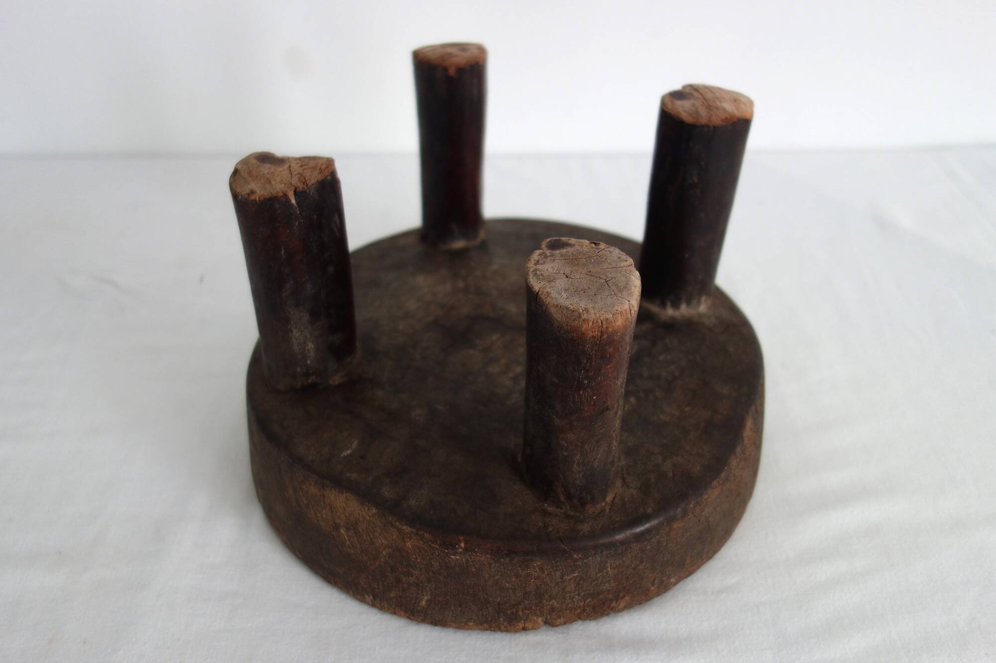 Tabouret Africain ancien en bois baoulé, Côte d'Ivoire