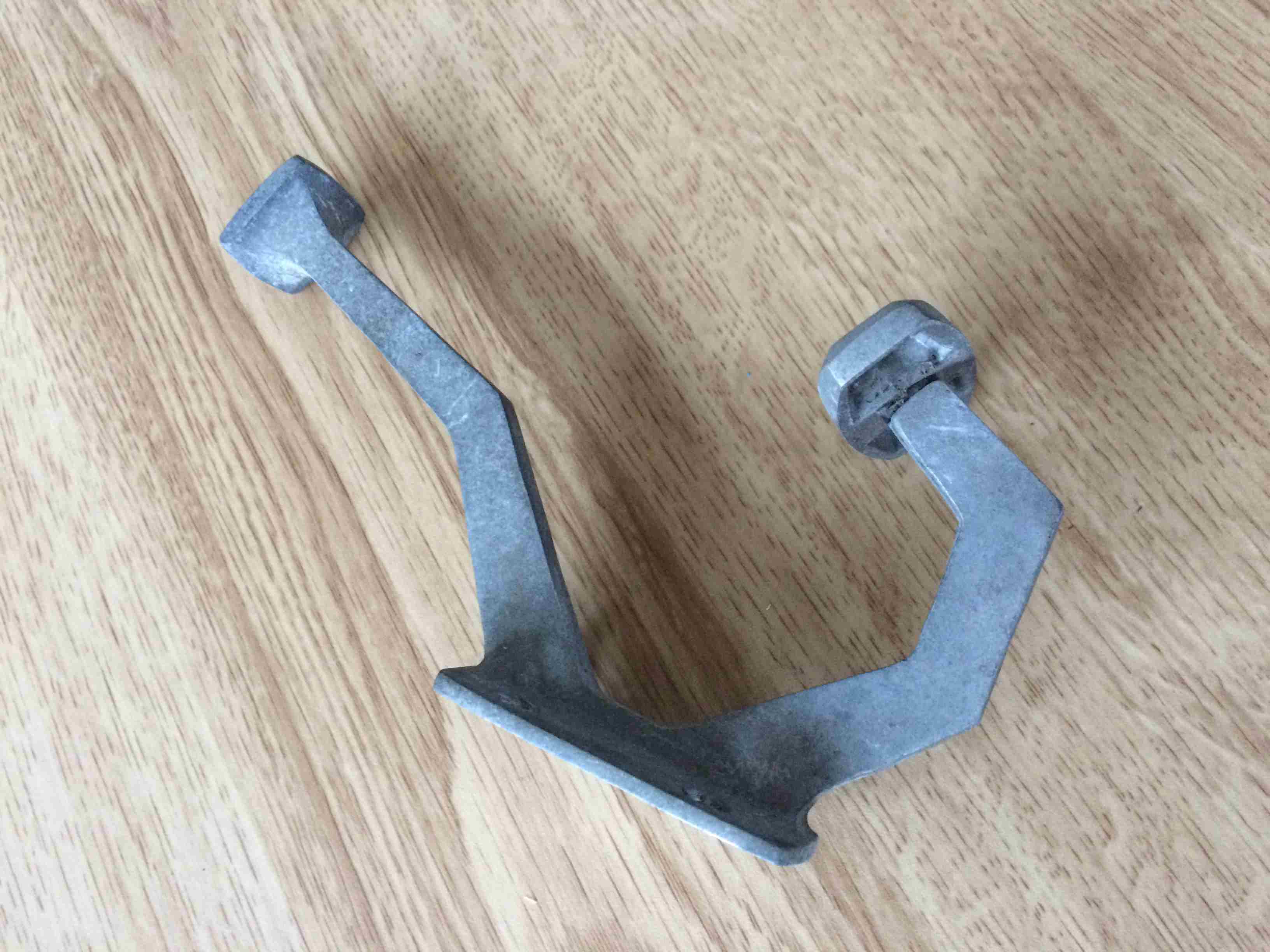 Patères aluminium