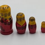 4 poupées russes gigognes en bois