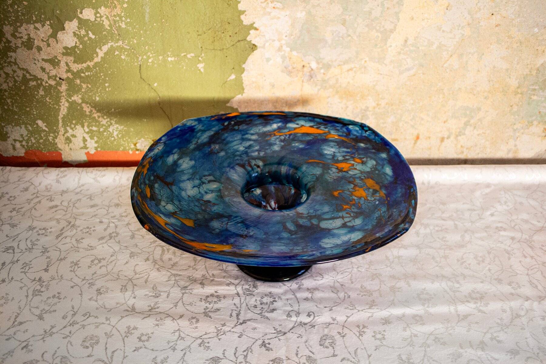 Art Nouveau blown glass centerpiece by Charles Schneider, France, 1920s