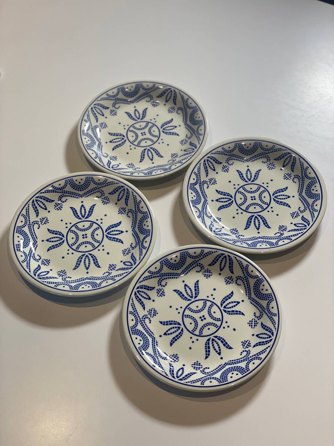 4 dessert plates made in England