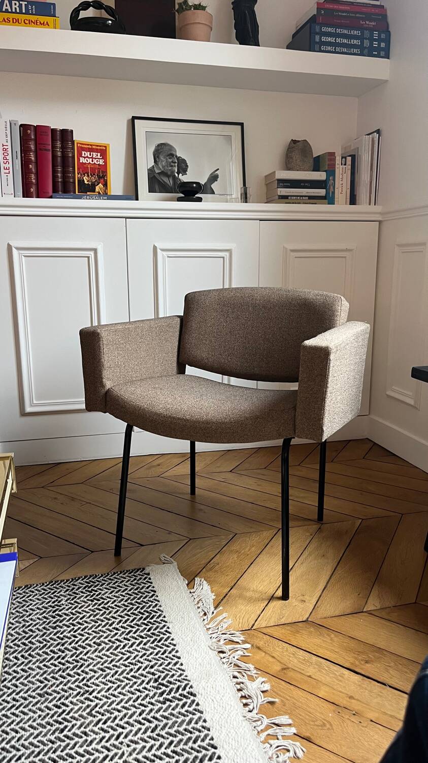 Pierre Guariche Consulting Chair