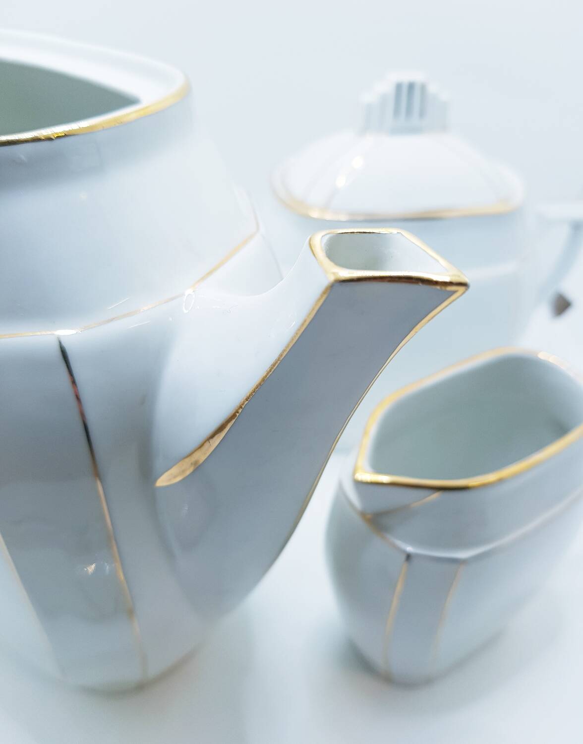 Art Deco tea/coffee service, 3 pieces