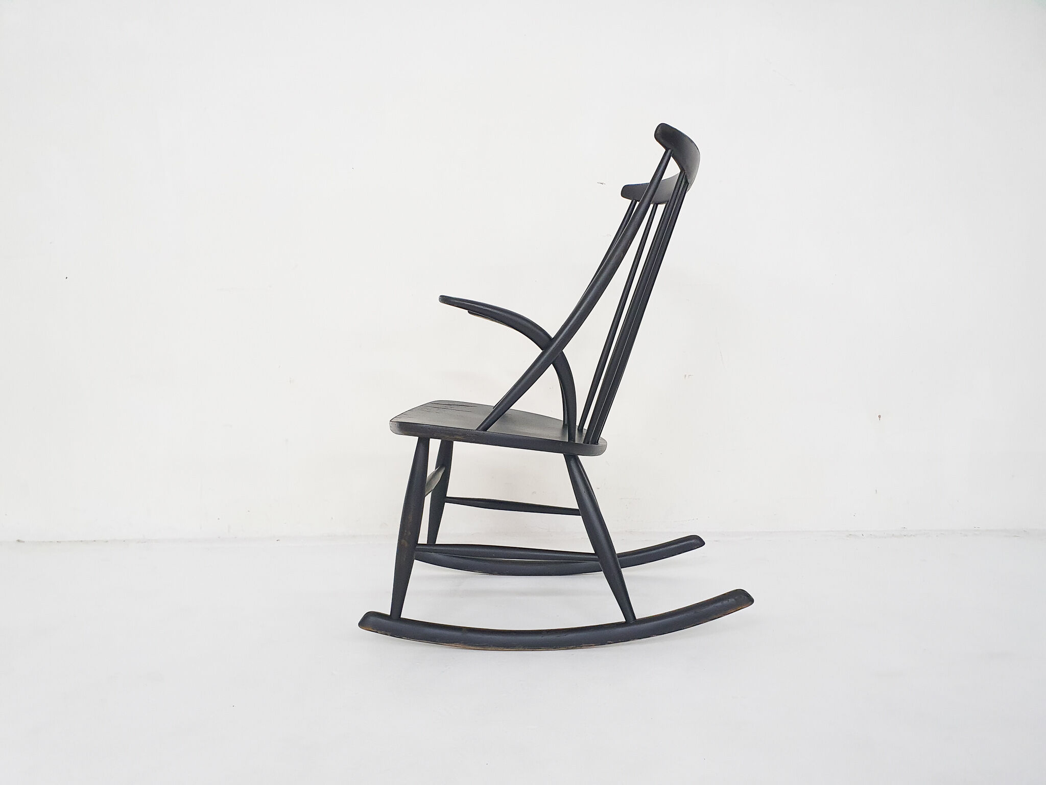 Black wooden rocking chair by Illum Wikkelso for Niels Eilersen model IW3, Denmark 1958