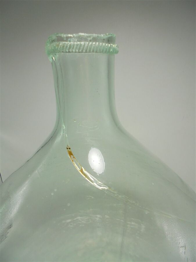 Demijohn