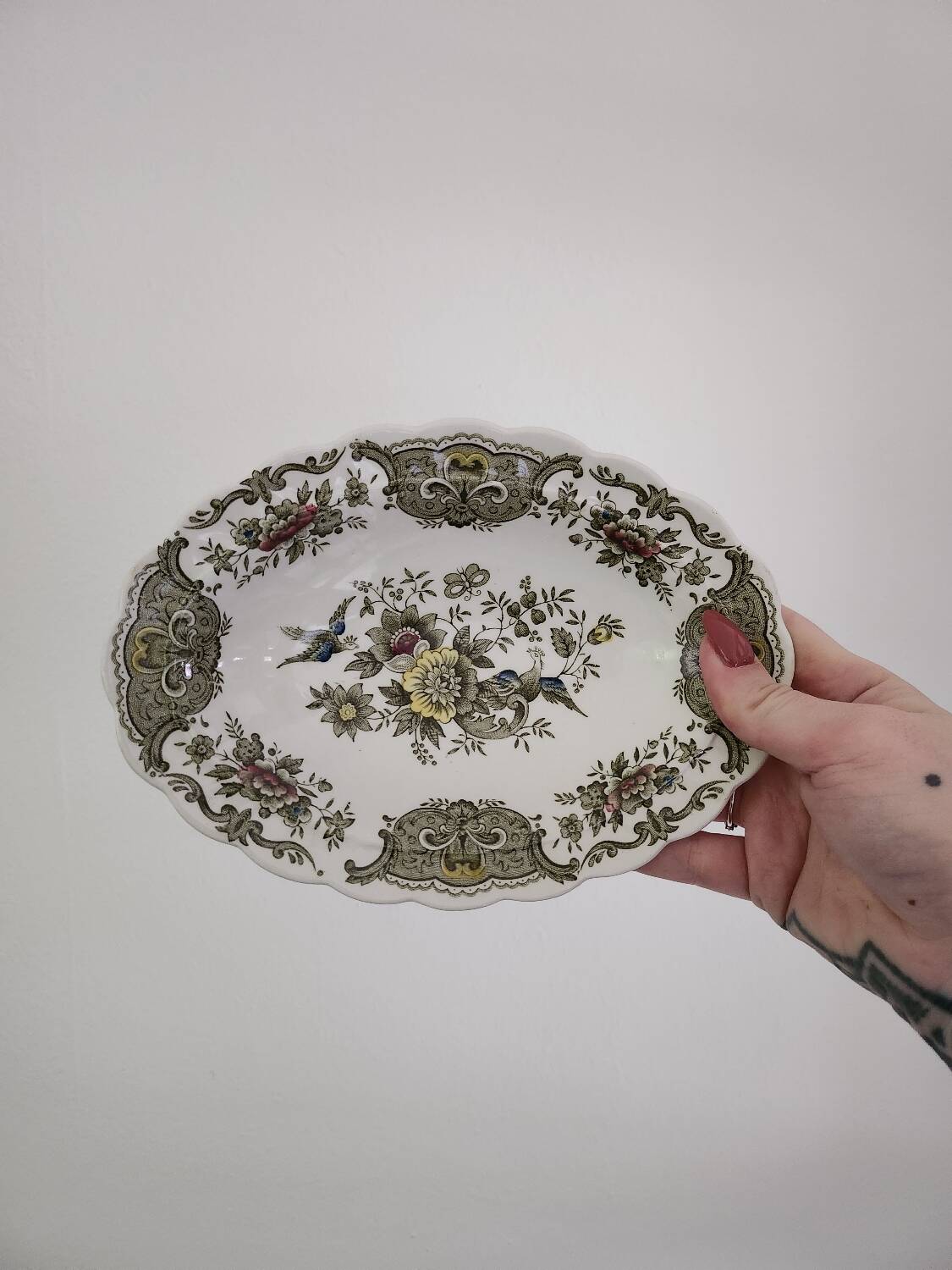 Ridgway Windsor empty pocket tray, English bird decor