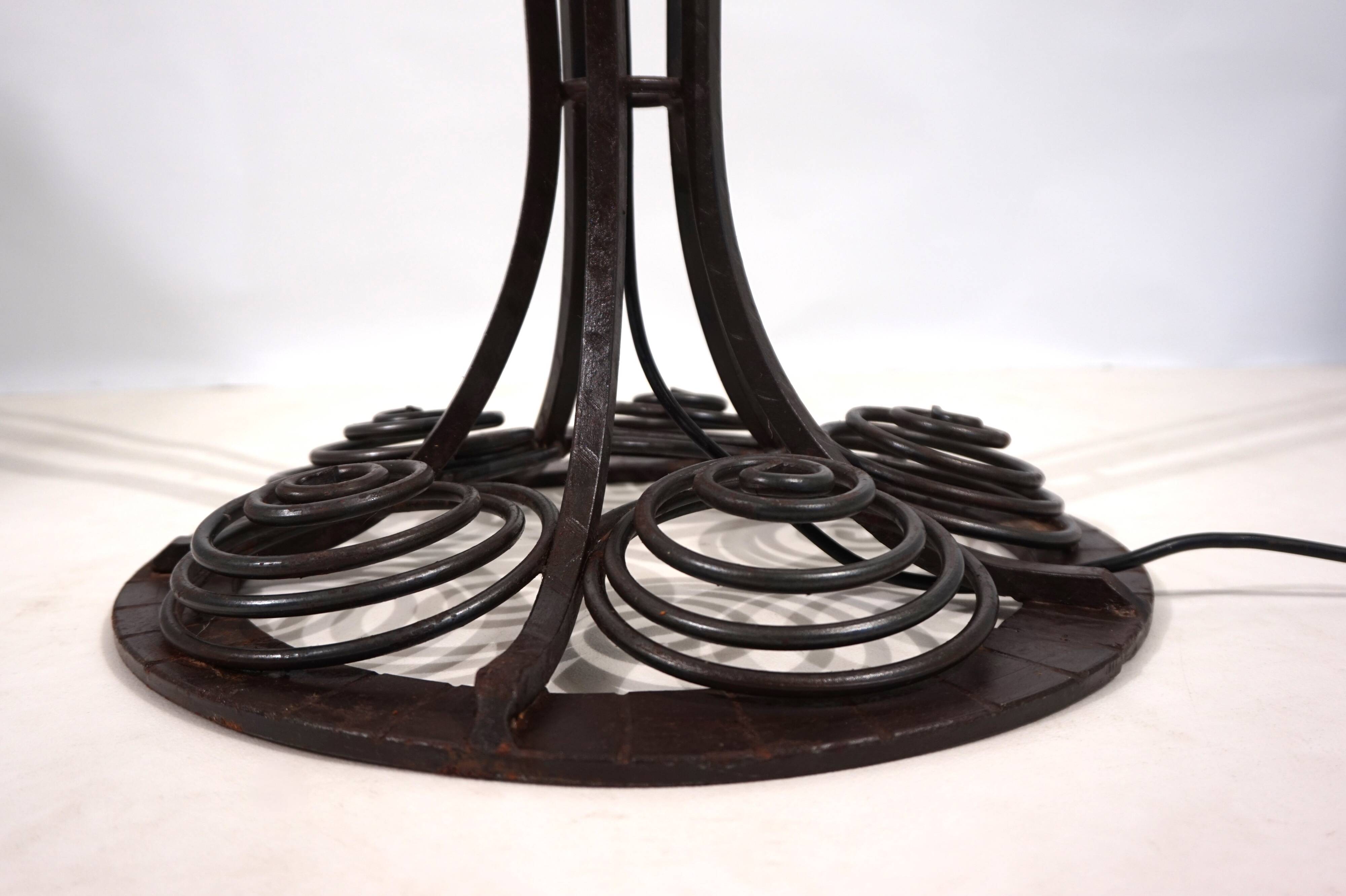 Charles Schneider Art Nouveau wrought iron floor lamp, 1920