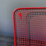 Rectangular tray in red metal mesh 1980