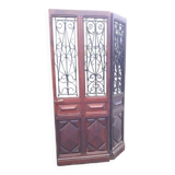 Porte d’entrée vitrée en chêne et grilles en fer, XIXème s.