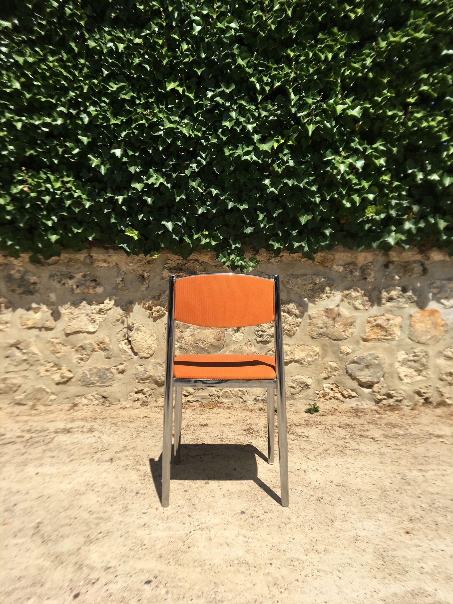 Ensemble 3 chaises acier chromé avec 1 tabouret 70’s