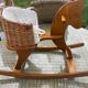 Cheval a bascule  bois/rotin  moulin roty