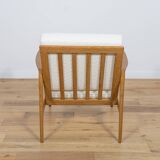 Model 300-139 Armchair from Swarzędz Factory, 1960s