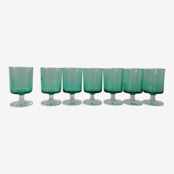 Set of 7 light green Luminarc stemmed glasses