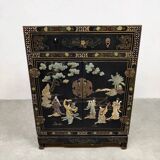 Decorative Chinese side cabinet chest of drawers 'Chinoiserie'