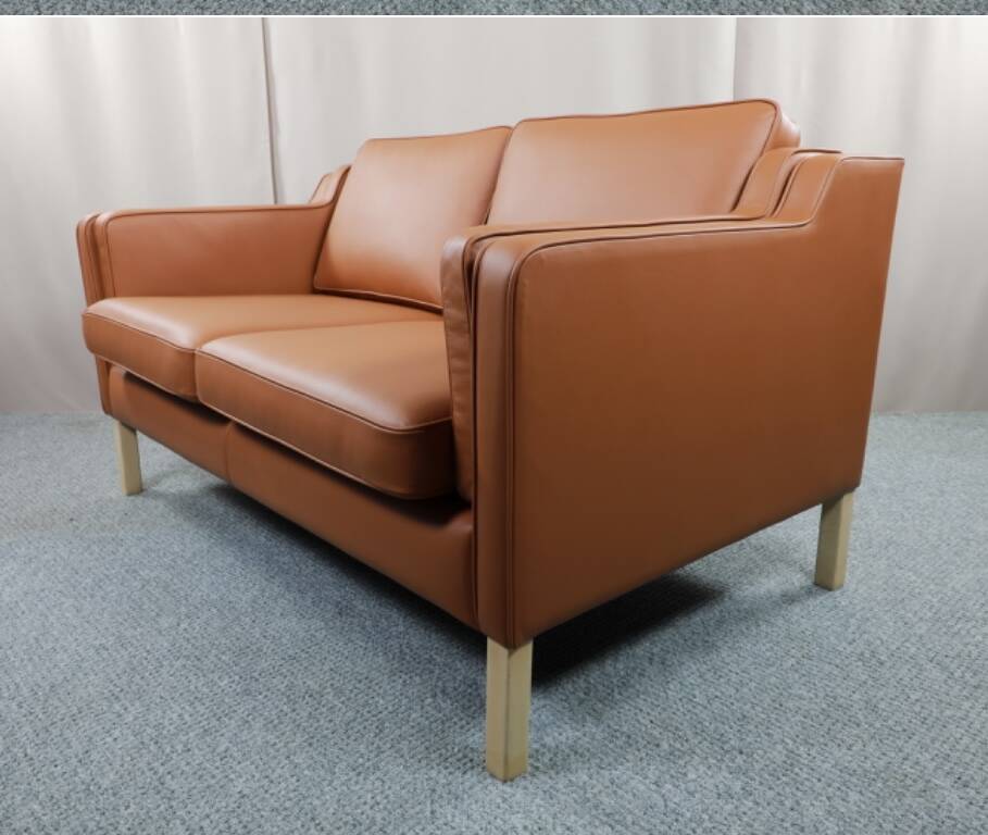 Borge Mogensen 2 seater cognac leather sofa model 2212 - newly reupholstered