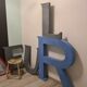 Lettre "E" vintage en zinc