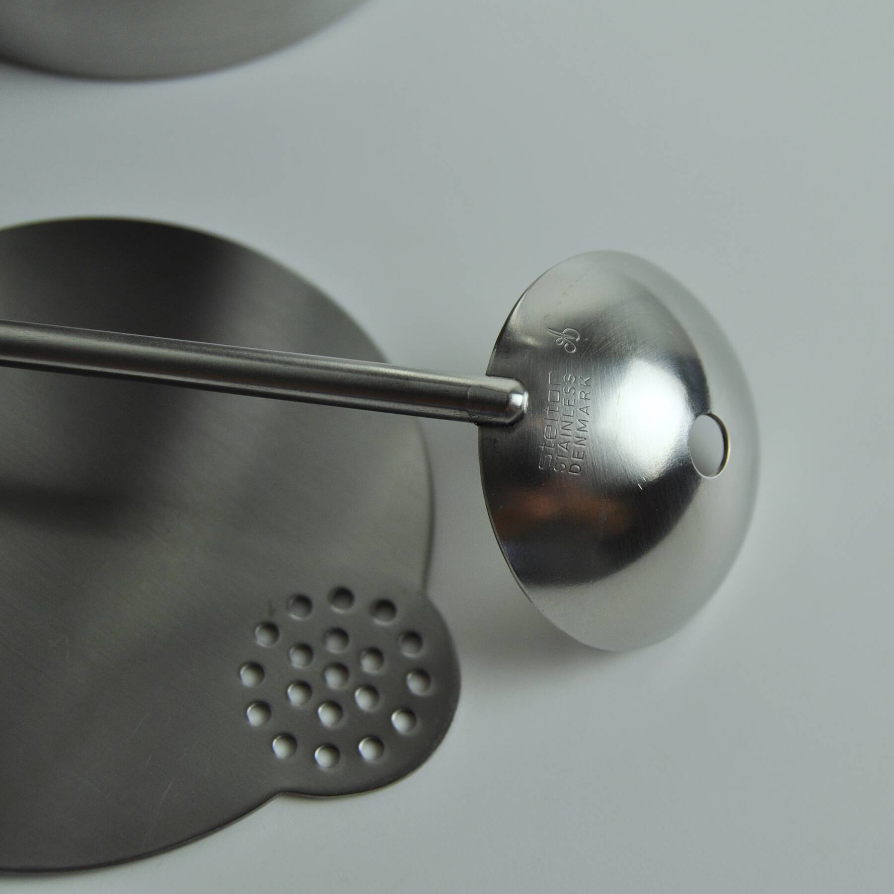 Stelton Cylinda-line Stainless Steel Martini Mixer by Arne Jacobsen, 1960s