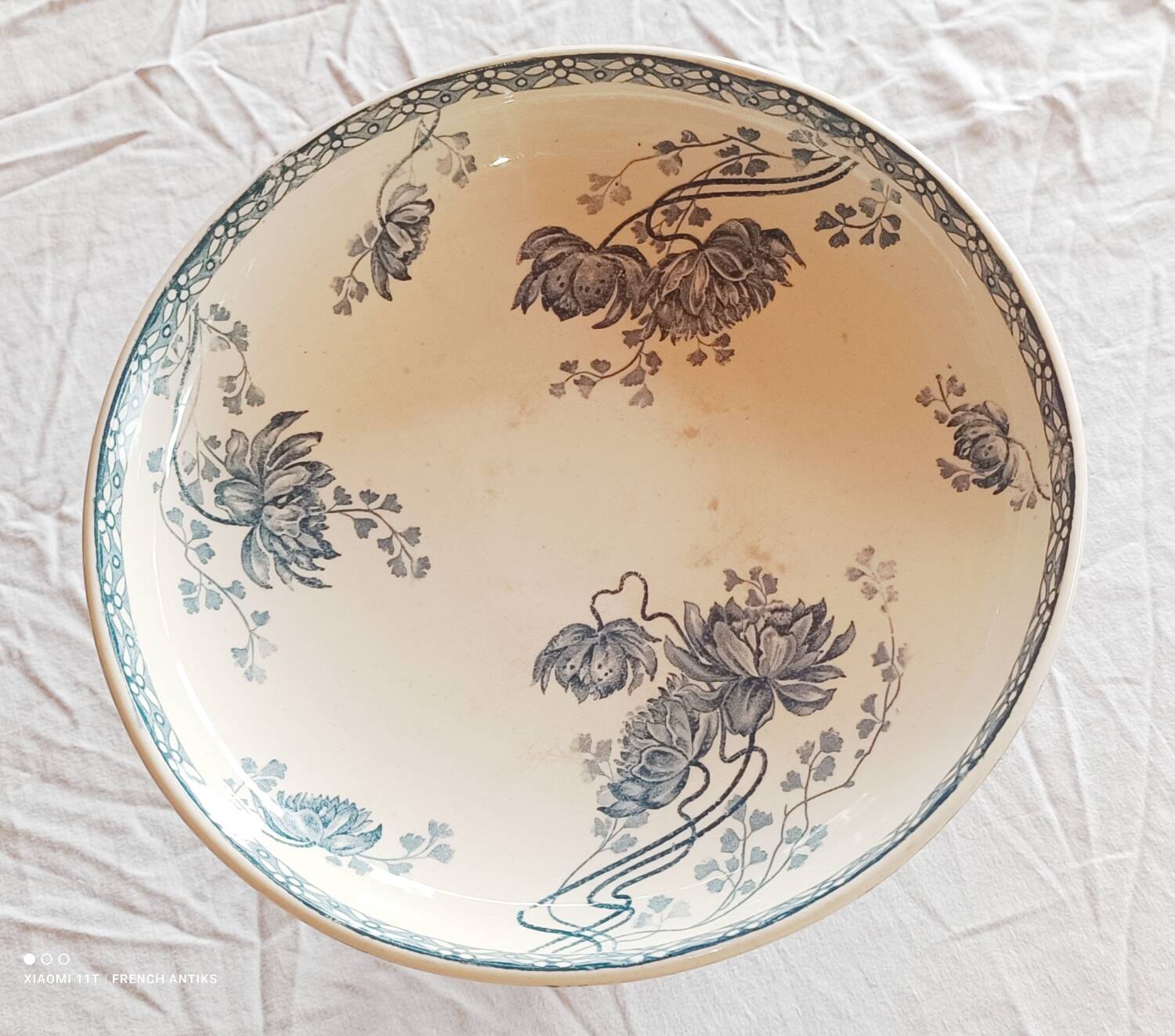 Compotier ancien terre de fer de sarreguemines. le modèle royat,