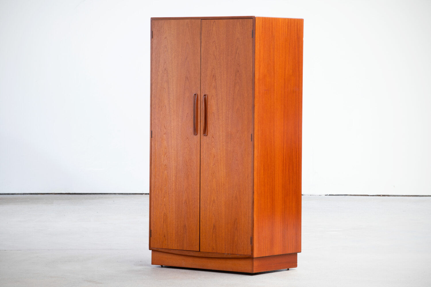 Scandinavian wardrobe Gplan 1960