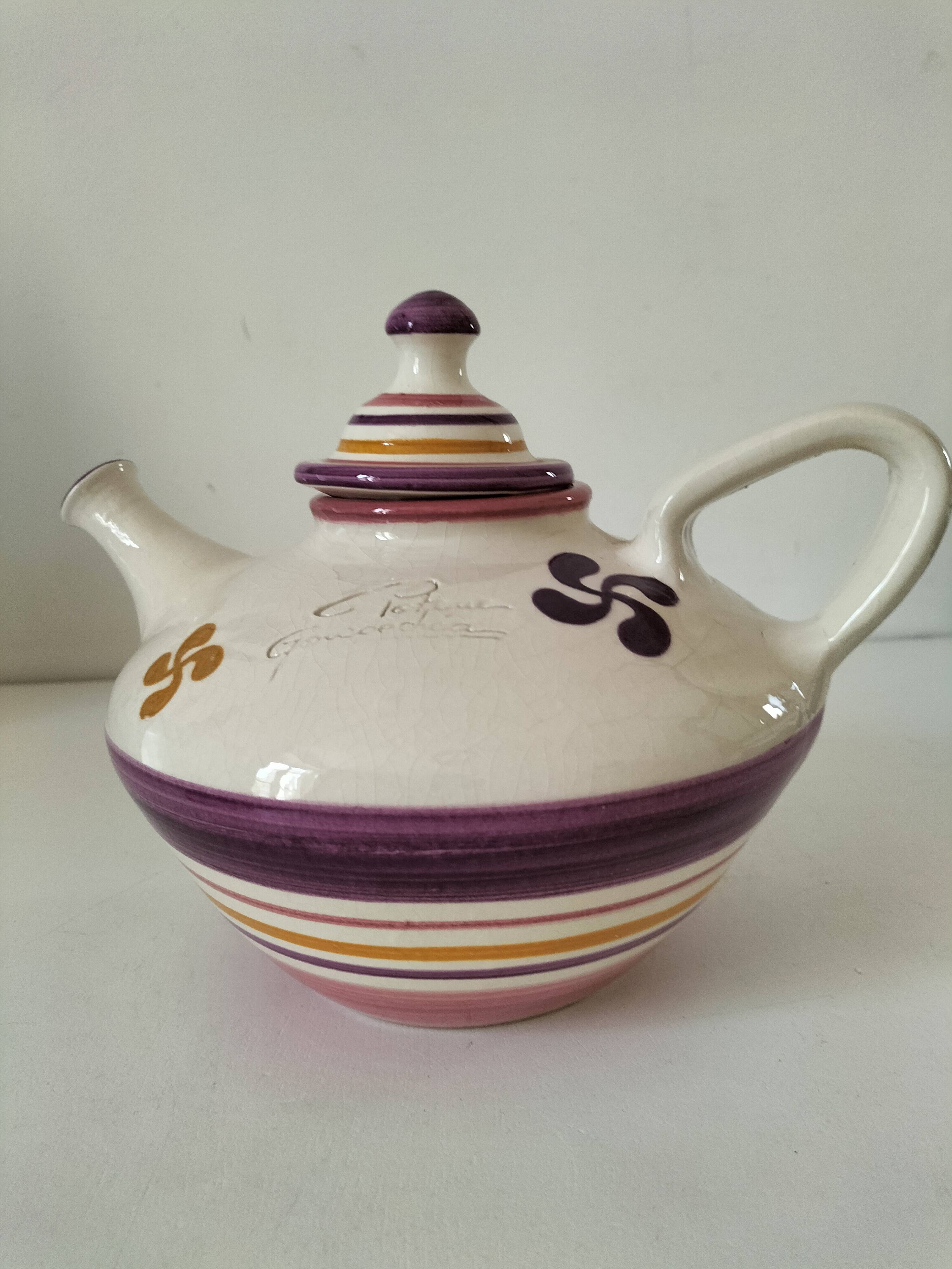 Large Basque teapot Goicoechea – Basque cross decoration