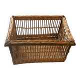 Large basket, rattan basket, old wicker linen basket