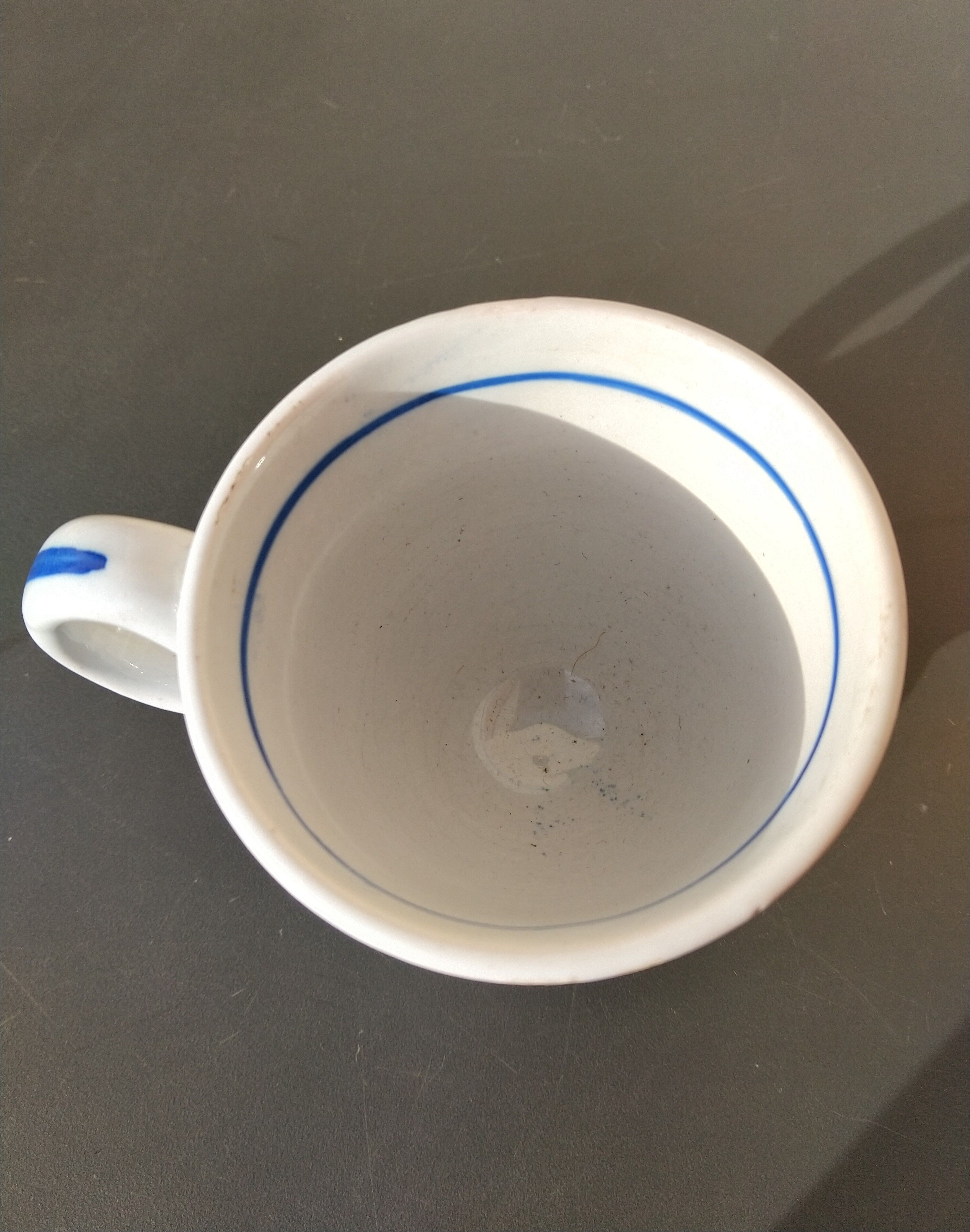 Tasse brûlot vintage en faïence