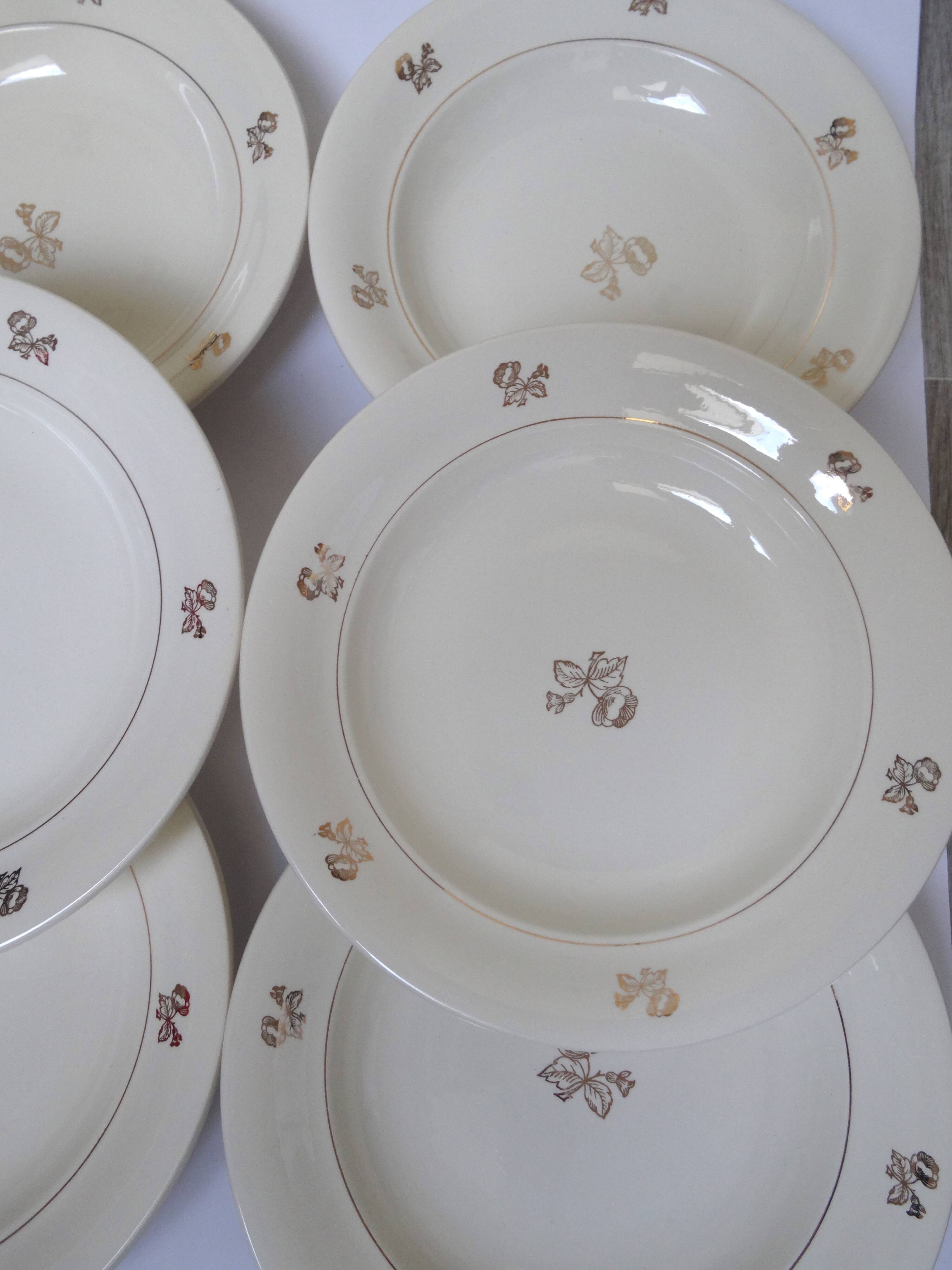 6 Villeroy & Boch soup plates