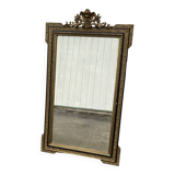 Large antique gilt mirror with scroll and shell decoration, 144 cm